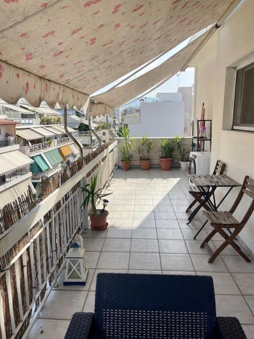 Top Floor Apartment At Petrolona With Big Balcony เอเธนส์ ภายนอก รูปภาพ
